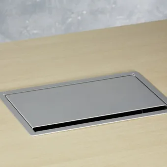 Rozečių blokas CONEO 1xCEE7/3, dvigubas USB kroviklis, 2 tušti moduliai, laidas L200mm, GST18