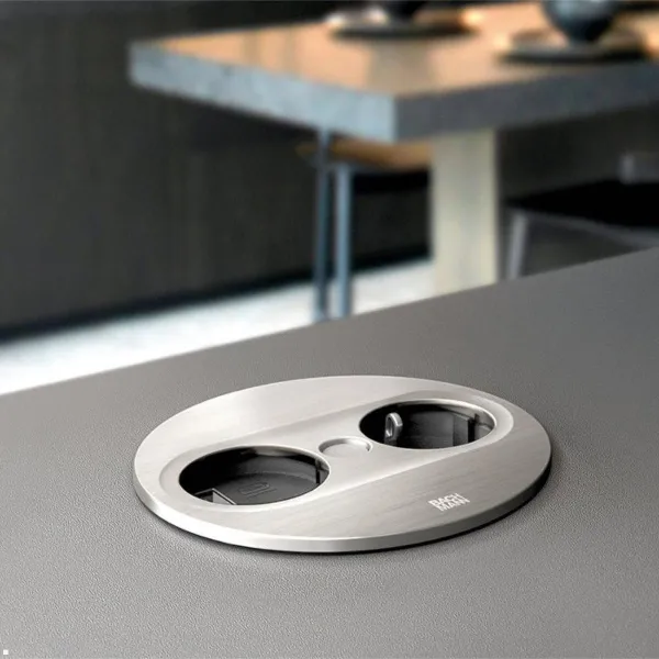 RB TWIST 2 Round CEE7/3+d.USB A+C krov. juoda laid.L2000