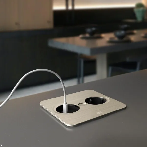 TWIST 2 2xCEE7/3 L2m stainless steel angular