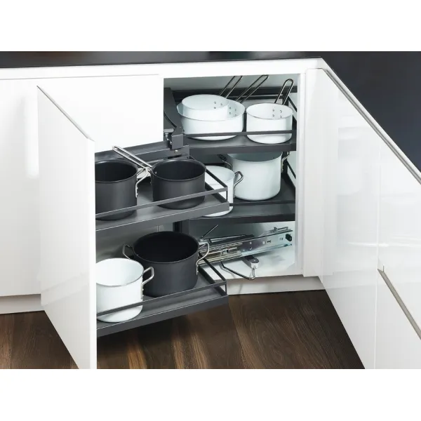 Pivoting extension fitting, corner cabinet pivoting extension fitting