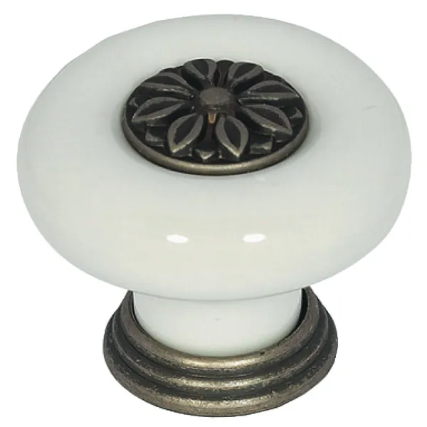 Furniture knob, Traditional