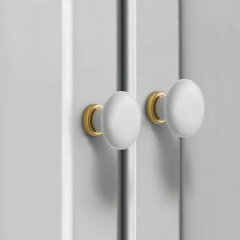 Furniture knob, Traditional