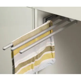 Towel rail, with extension runner