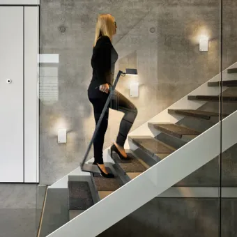 Reading luminaire Roxxane Leggera 101, battery powered with gesture control, grey, 2700K