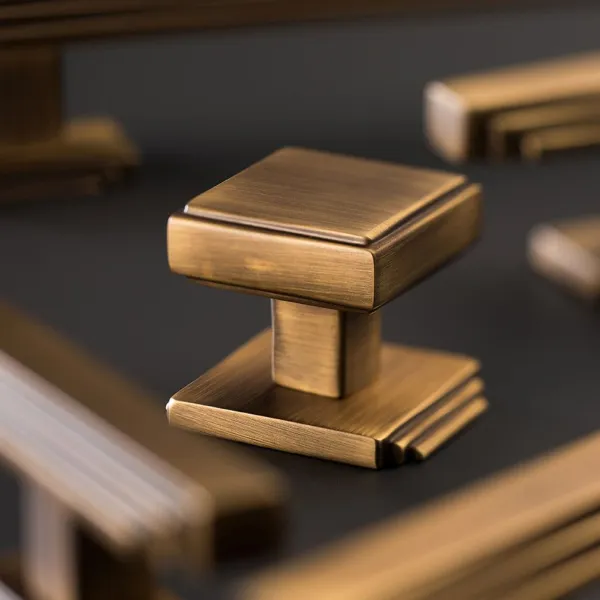 Knob Fitzrovia 34x34mm polished nickel