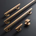 Rankenėlė Fitzrovia CC320mm, L400mm, šlifuotas bronza
