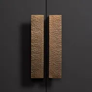 Rankenėlė Geddes 160/180 šlif.bronza H&H