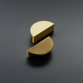 Handle Barrington Eclipse CC64mm L80mm polished brass smooth 