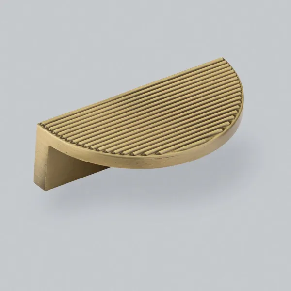 Handle Barrington Eclipse CC64mm L80mm brushed brass fluted 