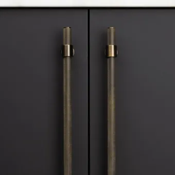 Handle Belgravia CC160mm L242mm brass 