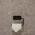 Laikiklis WC popieriui BASE klijuojamas 134x106.5x28 mat.juoda