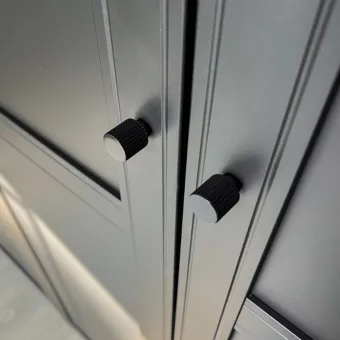Knob Helix Stripe Ø20mm matt black