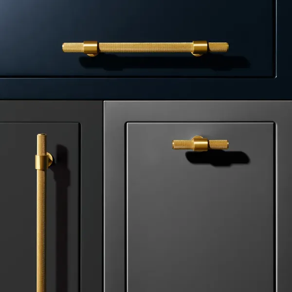 Handle Belgravia CC320mm L402mm matt black 